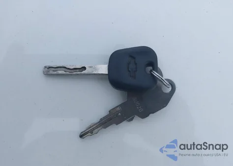 2018 Chevrolet Silverado 2500Hd Wt from USA, damaged, VIN 1GC2KUEGXJZ305471